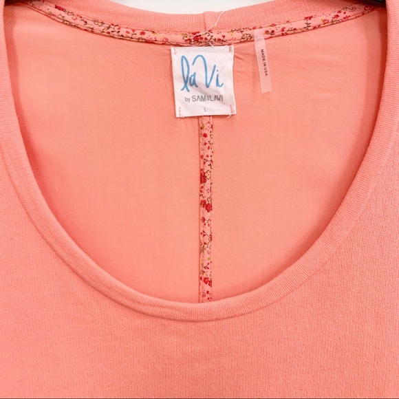 La Vi by Sam & Lavi Long Sleeve Hi-Low Swe… - Picture 3 of 6